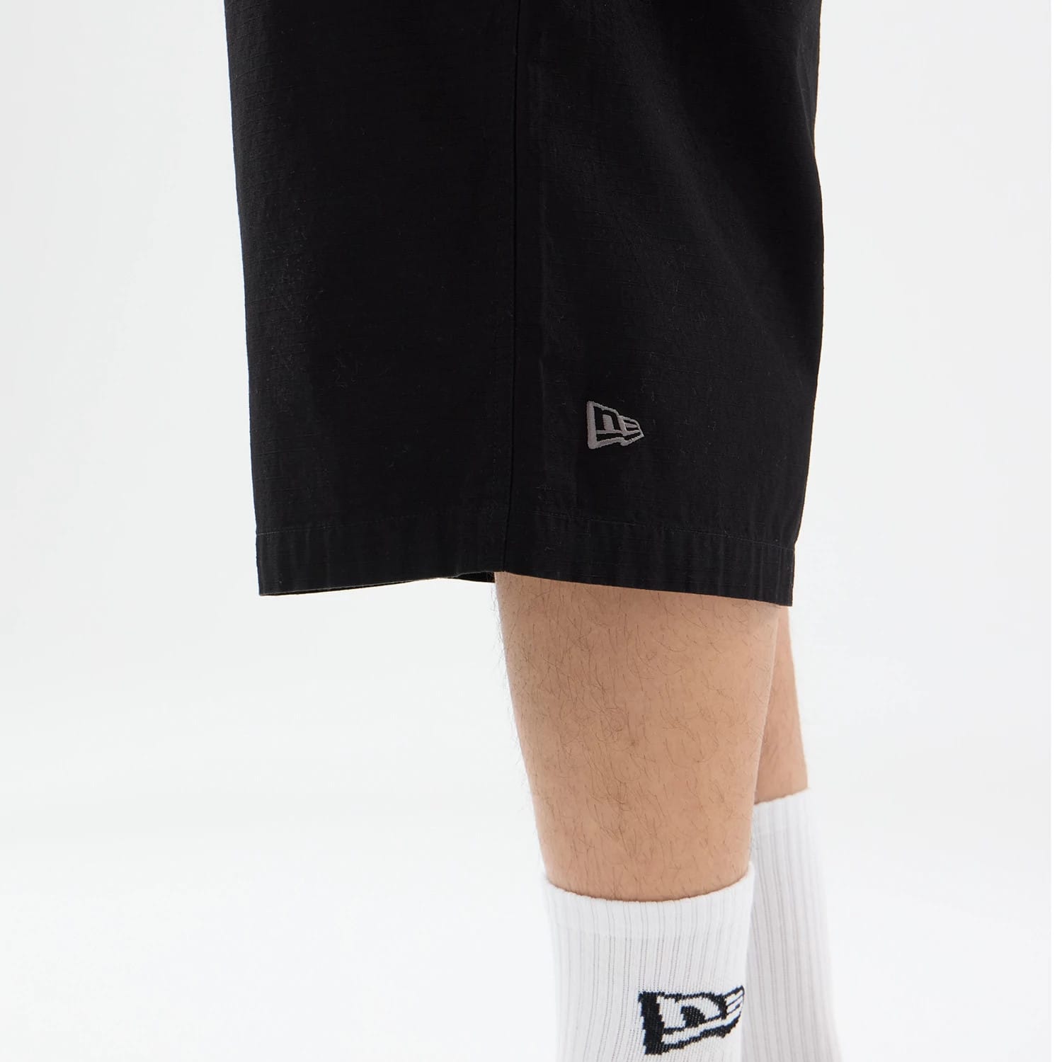 New Era Canvas Black Bermuda Shorts