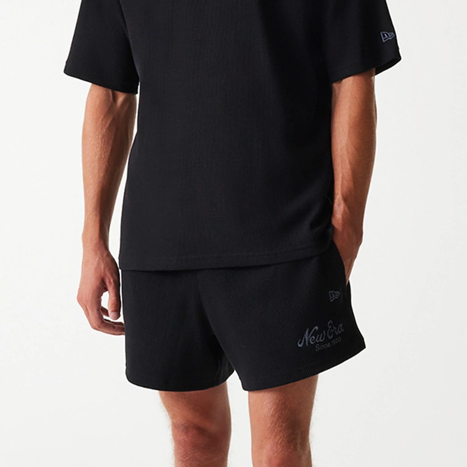 New Era Waffle Black Shorts