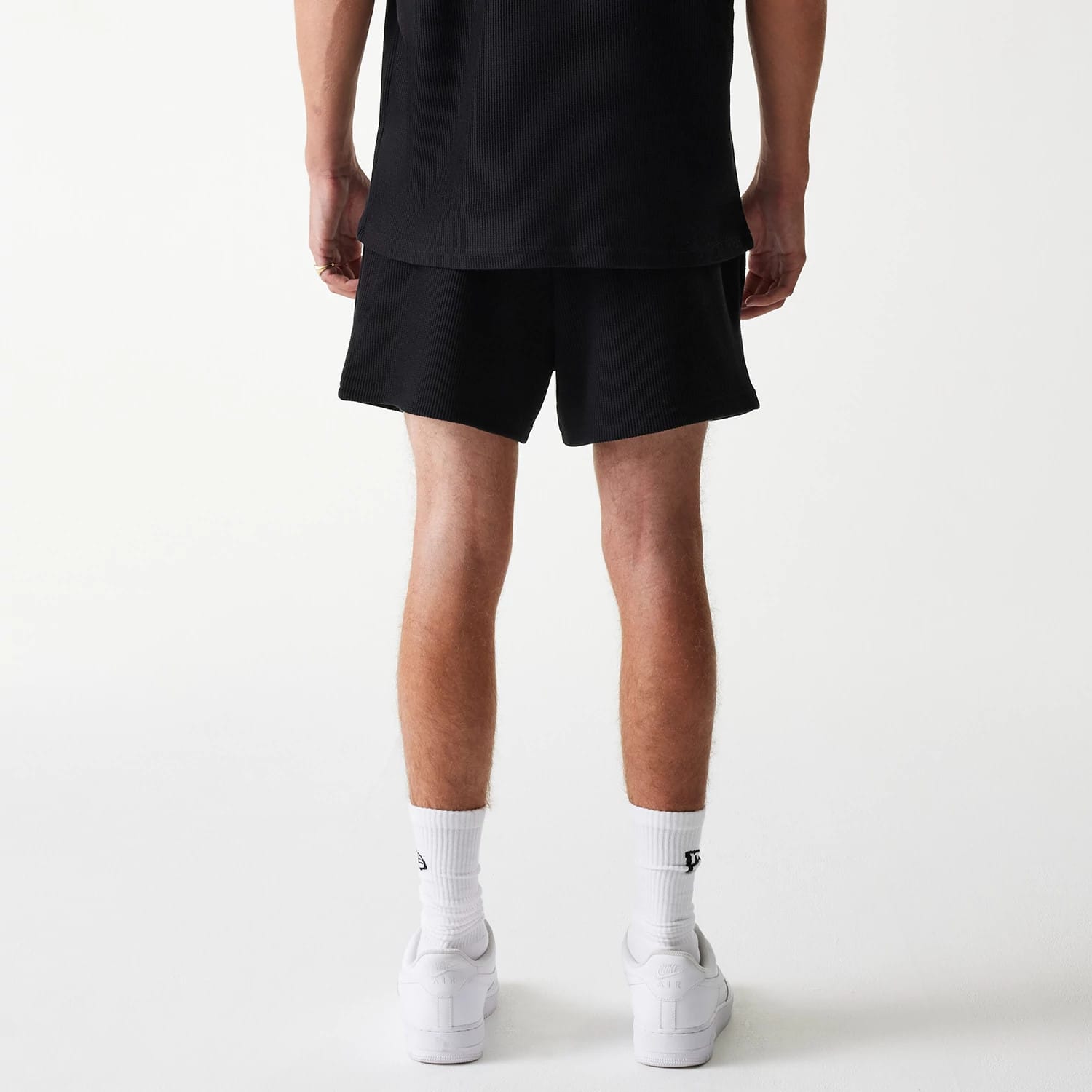 New Era Waffle Black Shorts