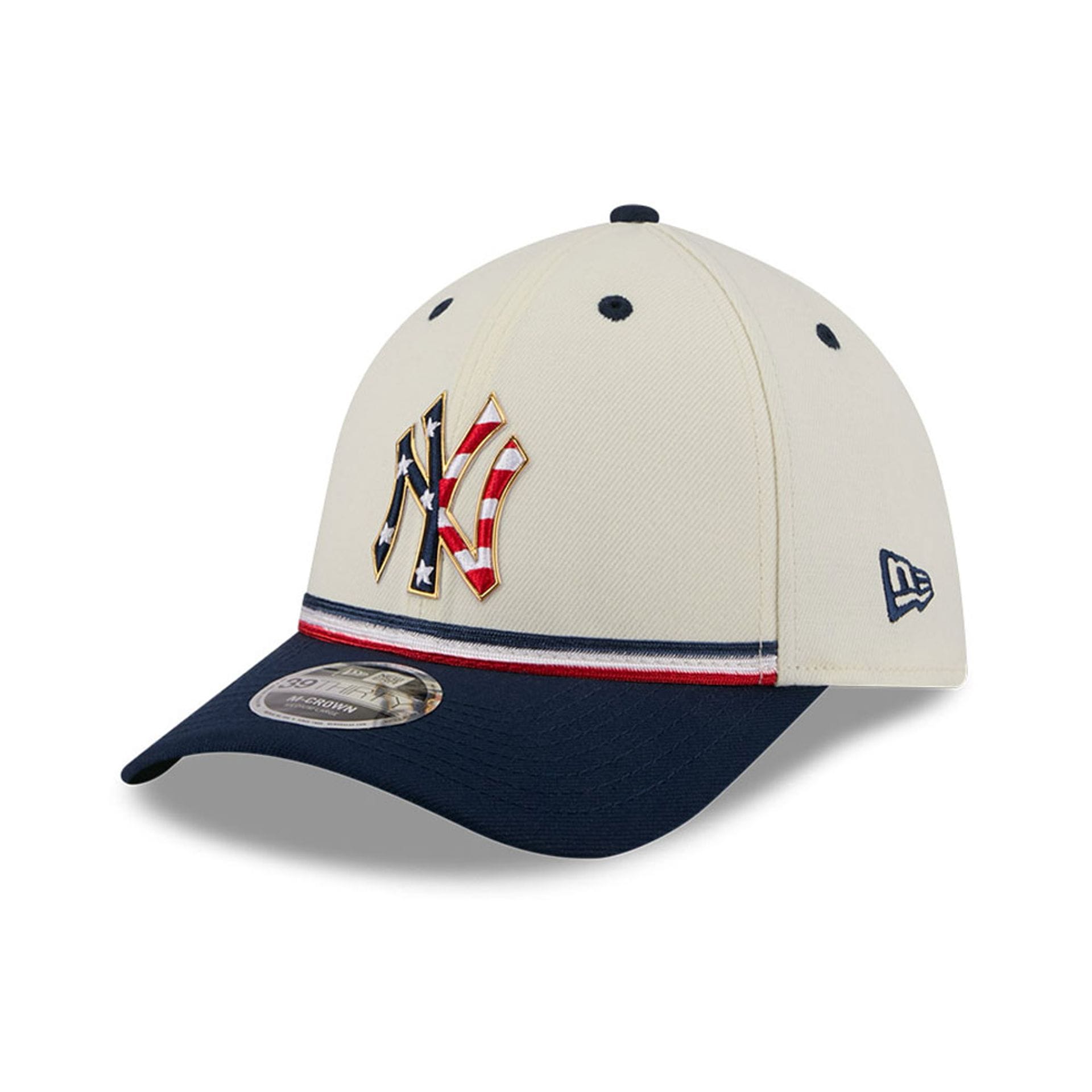 Yankees MLB 4th Of July 2026 Cream 39THIRTY M-Crown Stretch Fit Cap