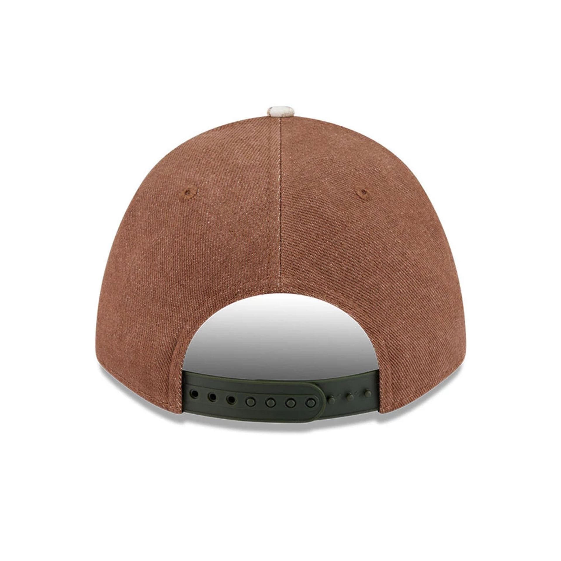 Yankees MLB Cotton Twill Dark Beige 9FORTY M-Crown A-Frame Adjustable Cap