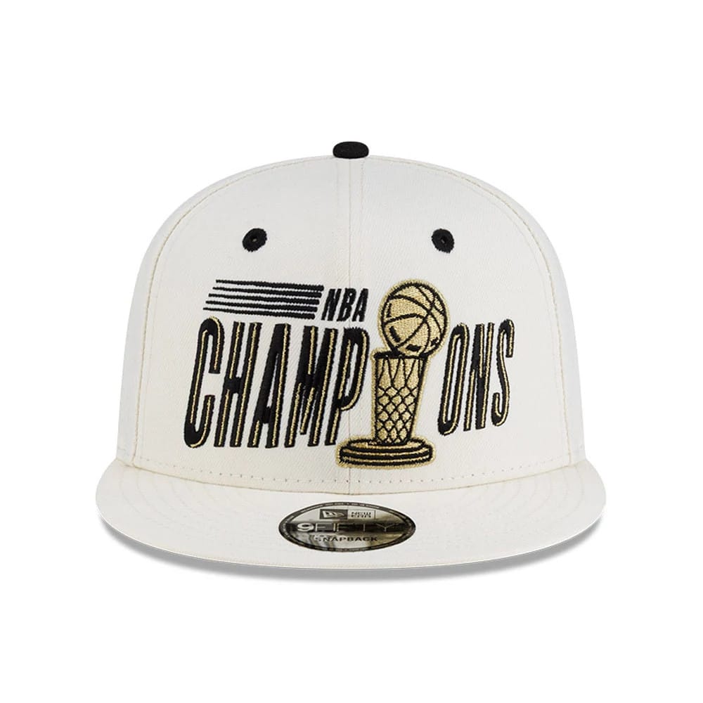 NBA Finals Parade 2026 New York Knicks White 9FIFTY Snapback Cap