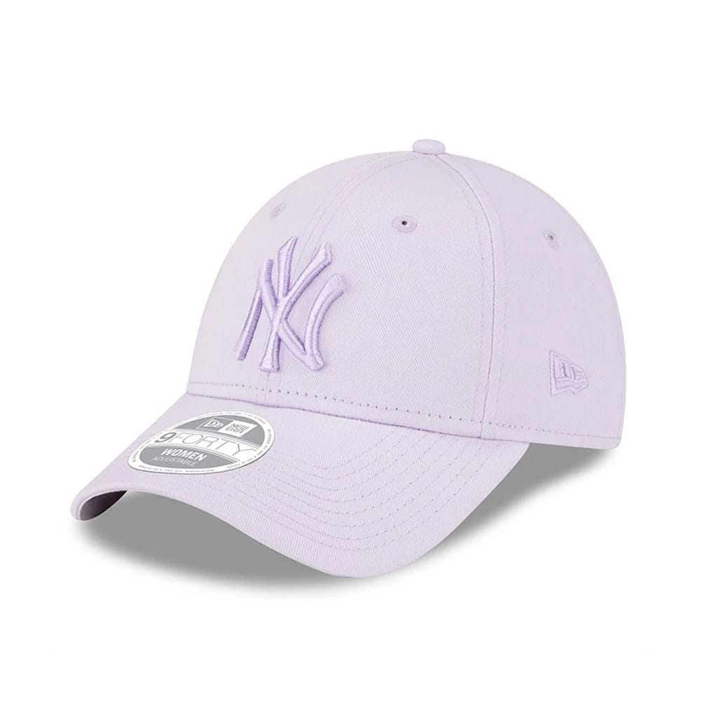 New York Yankees Womens League Essential Lilac 9FORTY Adjustable Cap