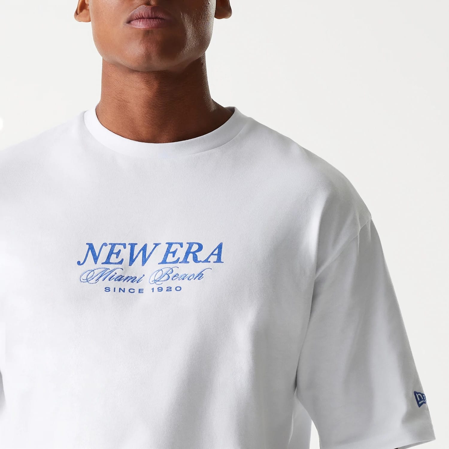 New Era Vacation Graphic White Oversized T-Shirt