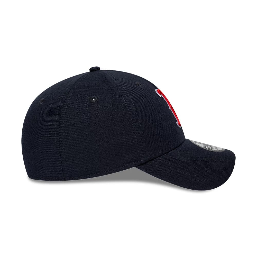 Boston Red Sox MLB Classic Navy 39THIRTY Stretch Fit Cap