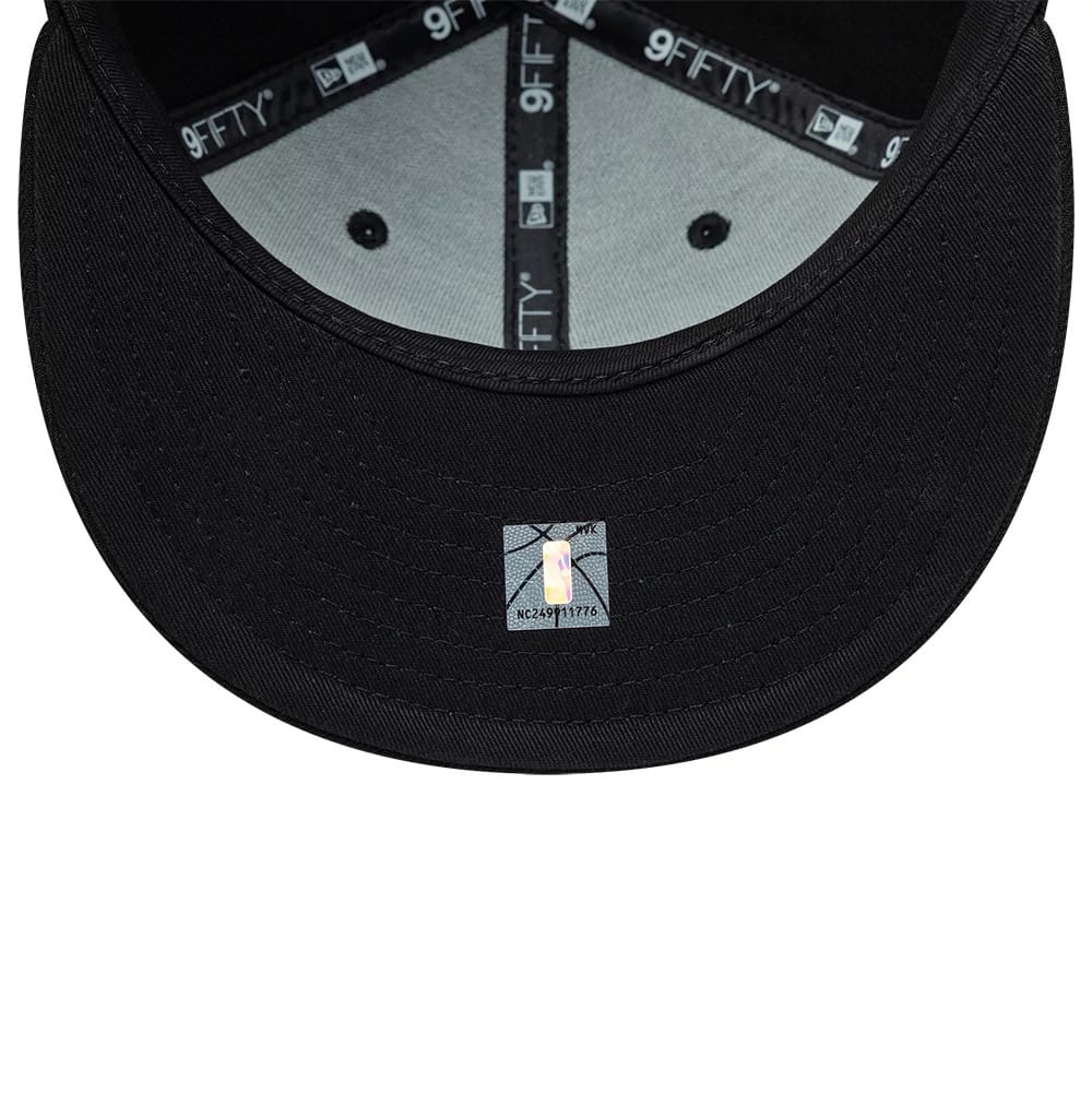 Chicago Bulls NBA Black 9FIFTY Snapback Adjustable Cap