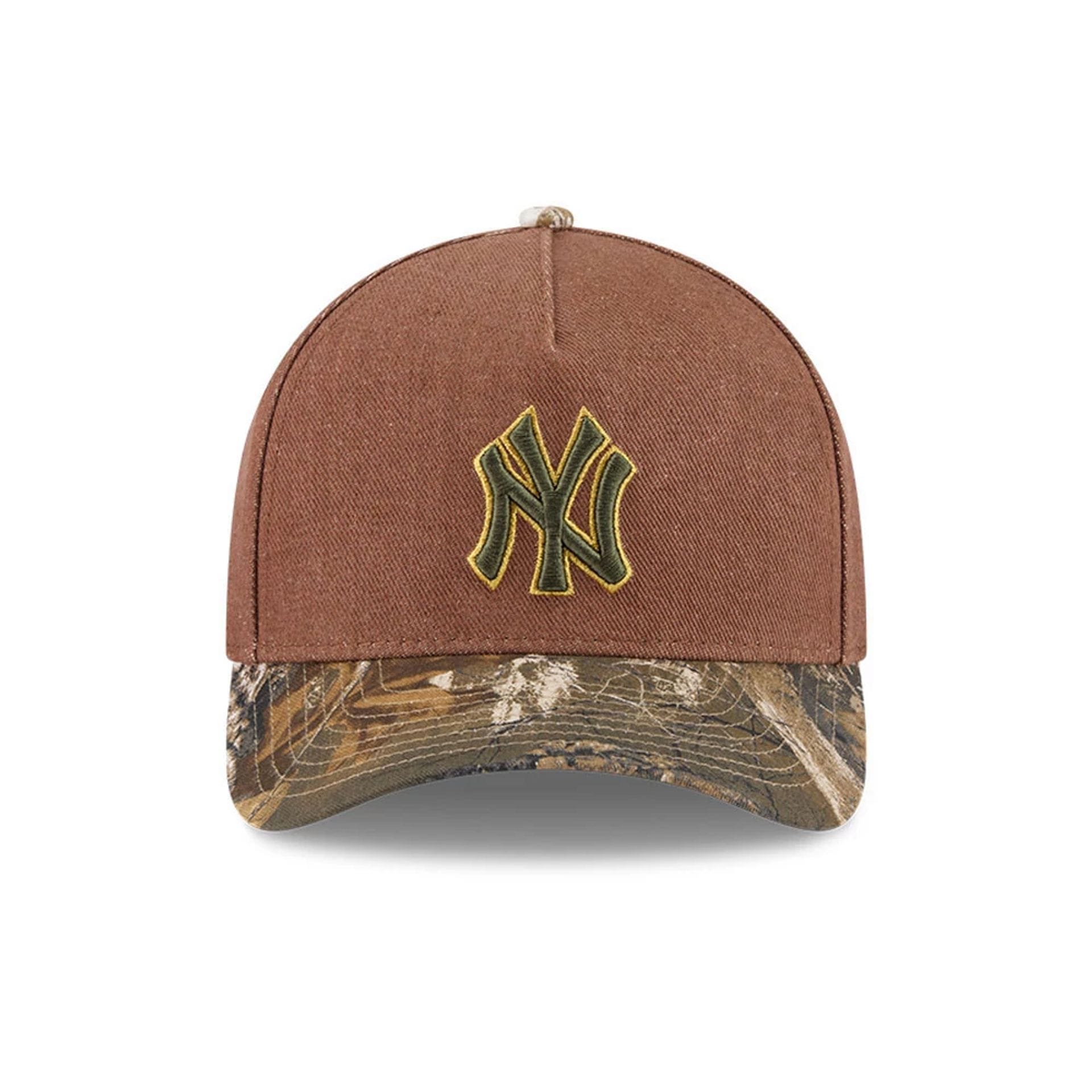 Yankees MLB Cotton Twill Dark Beige 9FORTY M-Crown A-Frame Adjustable Cap